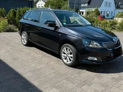 Schwarz Gebraucht 2017 Skoda Fabia Drive Kombi | 11.450 € (Fairer Preis)