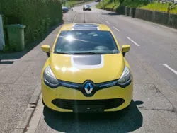 Gelb Gebraucht 2013 Renault Clio IV Dynamique Limousine | 5.290 € (Guter Preis)