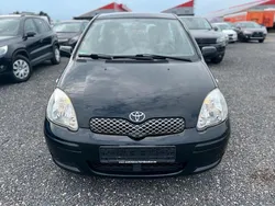 Schwarz Gebraucht 2005 Toyota Yaris Kleinwagen | 2.100 € (Etwas zu teuer)