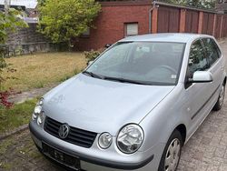 Silber Gebraucht 2002 VW Polo Basis Limousine | 2.300 € (Etwas zu teuer)