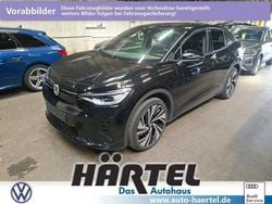 Grenadillschwarz (black), metallic Gebraucht 2023 VW ID.5 GTX SUV | 34.800 € (Fairer Preis)