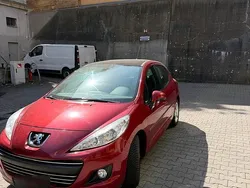 Rot Gebraucht 2010 Peugeot 207 Kleinwagen | 6.200 € (Etwas zu teuer)