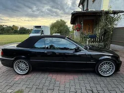 Schwarz Gebraucht 2000 BMW 323 Cabriolet M Sport Cabrio | 8.399 € (Teuer)