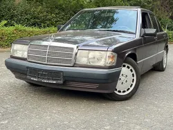 Grau Gebraucht 1990 Mercedes 190 Limousine | 5.900 €