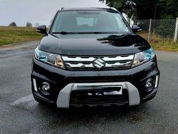 Schwarz Gebraucht 2016 Suzuki Vitara Comfort+ SUV | 14.790 € (Etwas zu teuer)