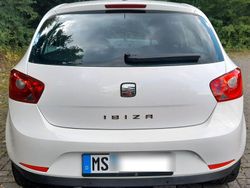 Weiß Gebraucht 2011 Seat Ibiza SC Sport Kleinwagen | 3.800 € (Fairer Preis)