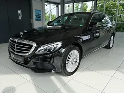 Schwarz Gebraucht 2016 Mercedes C180 Exclusive Kombi | 17.800 € (Fairer Preis)