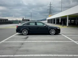 Schwarz Gebraucht 2006 Audi RS4 Limousine | 33.333 € (Teuer)