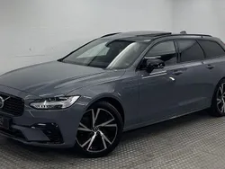 Grau Gebraucht 2022 Volvo V90 Kombi | 44.880 € (Teuer)