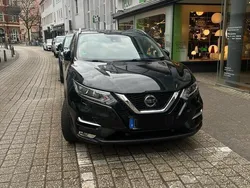 Schwarz Gebraucht 2018 Nissan Qashqai SUV | 17.000 € (Fairer Preis)