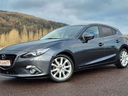 Grau Gebraucht 2014 Mazda 3 Sports-Line Limousine | 14.470 € (Etwas zu teuer)