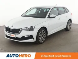 Weiß Gebraucht 2021 Skoda Scala Clever Kleinwagen | 17.990 € (Fairer Preis)