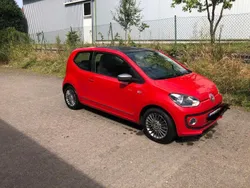 Rot Gebraucht 2013 VW up! Kleinwagen | 7.350 €