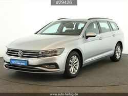 Silber Gebraucht 2023 VW Passat Business Kombi | 22.890 € (Guter Preis)
