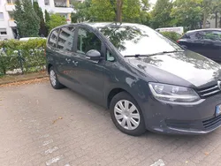 Grau Gebraucht 2013 VW Sharan Van / Kleinbus | 12.800 €