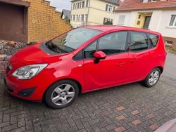 Rot Gebraucht 2010 Opel Meriva Innovation Van / Kleinbus | 4.500 € (Fairer Preis)