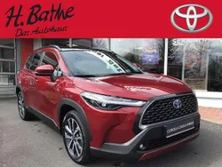 Tokiorot perleffekt Gebraucht 2023 Toyota Corolla Cross Premium SUV | 37.980 € (Etwas zu teuer)