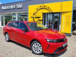 Rot Gebraucht 2024 Opel Astra Enjoy Kombi | 22.590 € (Fairer Preis)
