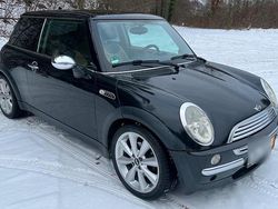 Schwarz Gebraucht 2003 Mini Cooper Kleinwagen | 2.799 €