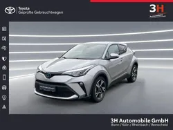 Shimmeringsilber metallic Gebraucht 2023 Toyota C-HR Team SUV | 26.590 € (Superpreis)