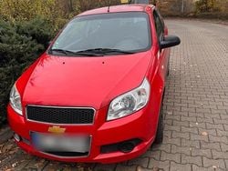Rot Gebraucht 2009 Chevrolet Aveo Kleinwagen | 2.700 €