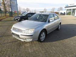 Kristallsilber metallic Gebraucht 2006 Ford Mondeo Ghia Limousine | 2.490 € (Fairer Preis)