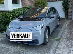 Grau Gebraucht 2022 VW ID.3 Pure Kleinwagen | 21.000 € (Superpreis)