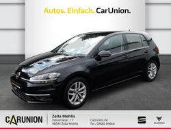 Deep black pearl Gebraucht 2017 VW Golf VII Comfortline Limousine | 11.890 € (Superpreis)