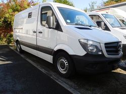 Weiss Gebraucht 2017 Mercedes 316 Van | 19.900 €