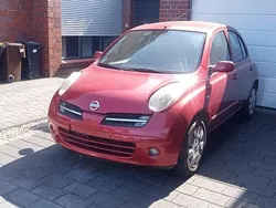 Rot Gebraucht 2005 Nissan Micra Kleinwagen | 1.400 € (Guter Preis)