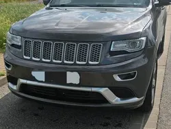 Grau Gebraucht 2015 Jeep Grand Cherokee SUV | 16.000 € (Guter Preis)