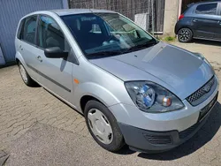 Silber Gebraucht 2005 Ford Fiesta Trend Kleinwagen | 2.000 € (Fairer Preis)