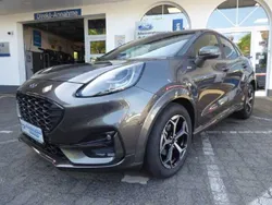 Grau (magneticgrau (metallic)) (metallic) Gebraucht 2020 Ford Puma SUV | 17.890 € (Fairer Preis)