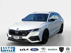 Candyweiß Gebraucht 2021 Skoda Octavia RS Kombi | 30.697 € (Fairer Preis)