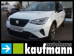 Weiß Gebraucht 2024 Seat Arona Design SUV | 25.290 € (Fairer Preis)