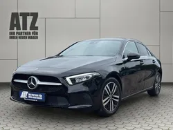 Kosmosschwarz metalliclack Gebraucht 2021 Mercedes A180 Limousine | 24.999 € (Fairer Preis)