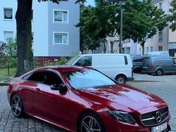 Rot Gebraucht 2019 Mercedes E220 Coupé | 35.500 € (Fairer Preis)