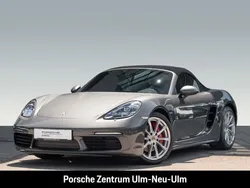 Grau Gebraucht 2019 Porsche 718 Boxster Cabrio | 69.900 € (Superpreis)