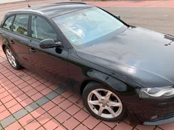 Schwarz Gebraucht 2010 Audi A4 Ambition Kombi | 6.000 € (Guter Preis)