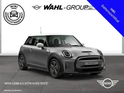 Midnight black metallic Gebraucht 2022 Mini ONE Kleinwagen | 18.728 € (Fairer Preis)