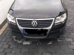 Schwarz Gebraucht 2008 VW Passat Sportline Kombi | 3.350 € (Fairer Preis)