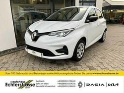 Gletscherweiß Gebraucht 2021 Renault Zoe Life Kleinwagen | 16.840 € (Etwas zu teuer)