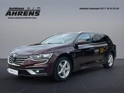Mangostanrot metallic (metallic) Gebraucht 2021 Renault Talisman Initiale Paris Kombi | 17.900 € (Superpreis)