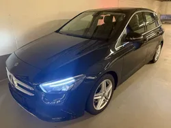 Schwarz Gebraucht 2019 Mercedes B200 Van / Kleinbus | 21.990 € (Fairer Preis)