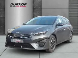 Gruen Gebraucht 2024 Kia Ceed Sportswagon Comfort Kombi | 29.889 € (Fairer Preis)