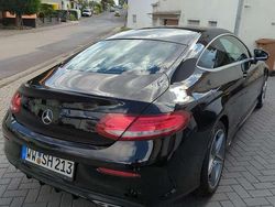 Schwarz Gebraucht 2017 Mercedes C200 AMG line Coupé | 24.999 € (Teuer)