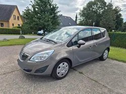 Braun Gebraucht 2010 Opel Meriva Van / Kleinbus | 5.500 € (Fairer Preis)