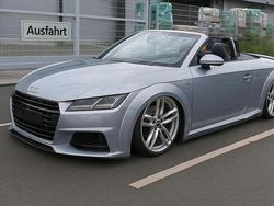 Silber Gebraucht 2017 Audi TT Roadster Design Cabrio | 25.888 € (Teuer)