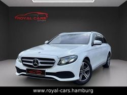 Weiß Gebraucht 2017 Mercedes E220 Limousine | 17.990 € (Guter Preis)