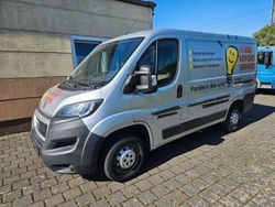 Silber Gebraucht 2018 Peugeot Boxer Avantage Van | 7.900 € (Superpreis)